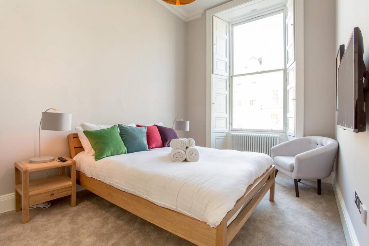 Altido Stylish 1-Bed Flat In The Heart Of New Town Apartamento Edimburgo Exterior foto